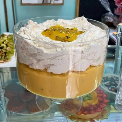Suspiro limeño maracuyá